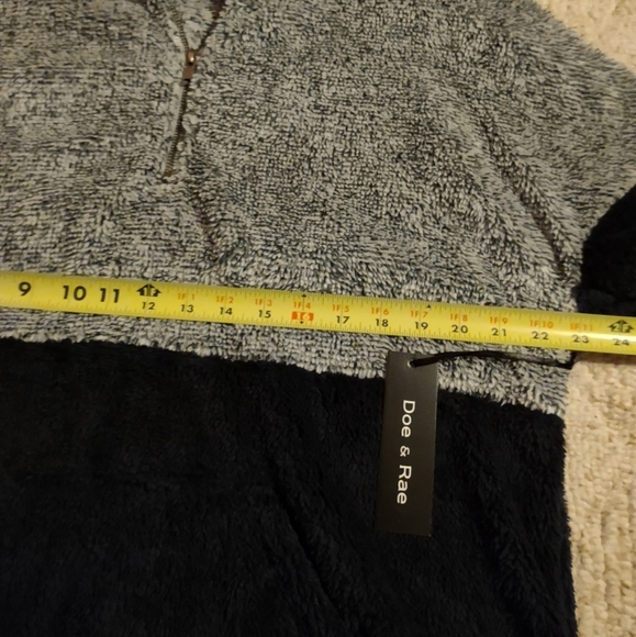 Blue Cozy Sweatshirt - Picture 5 of 12